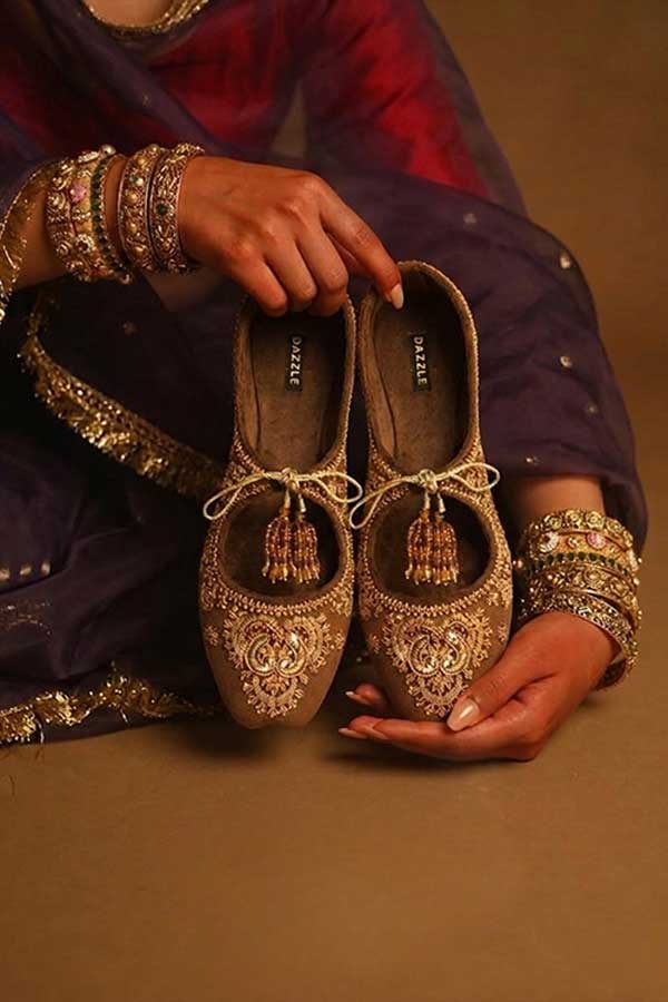 Khak-e-Noor