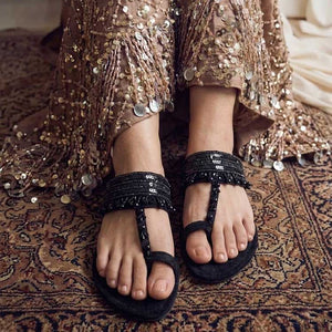 Adaa (Black)