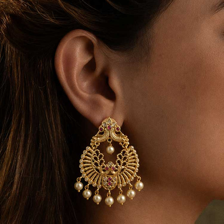 Pankhudi (Earrings)