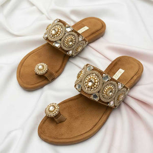 Dilafsha Kolahpuri (Brown)