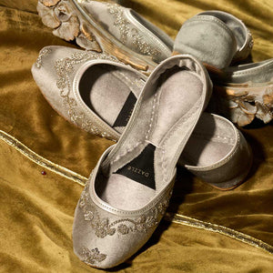 Jennifer (Grey) - Dazzle by Sarah