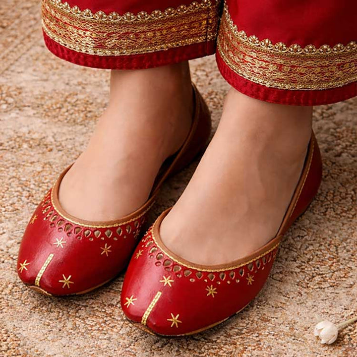Laal Sitara