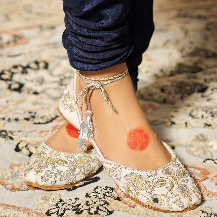 Noor Mehal - Dazzle by Sarah