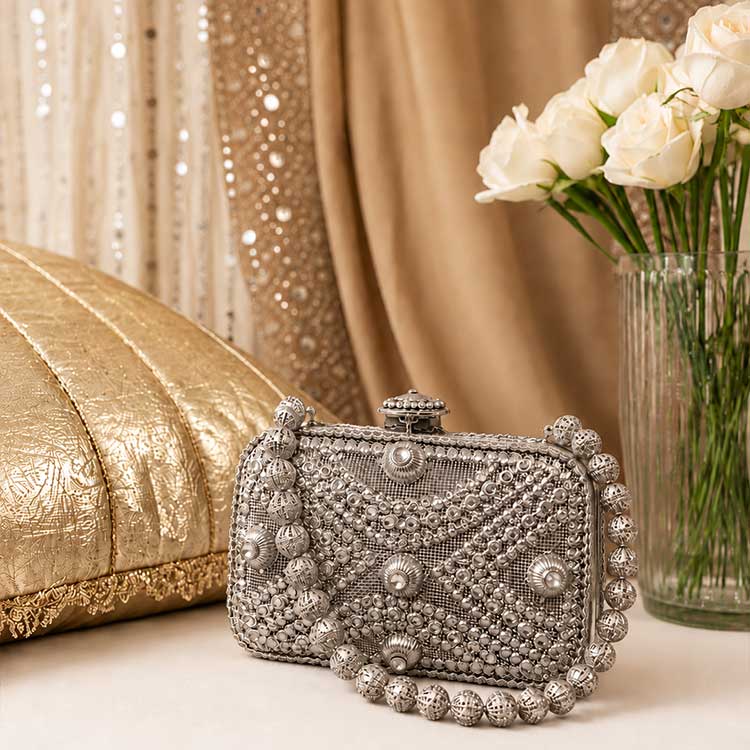 Madhuri (Silver)