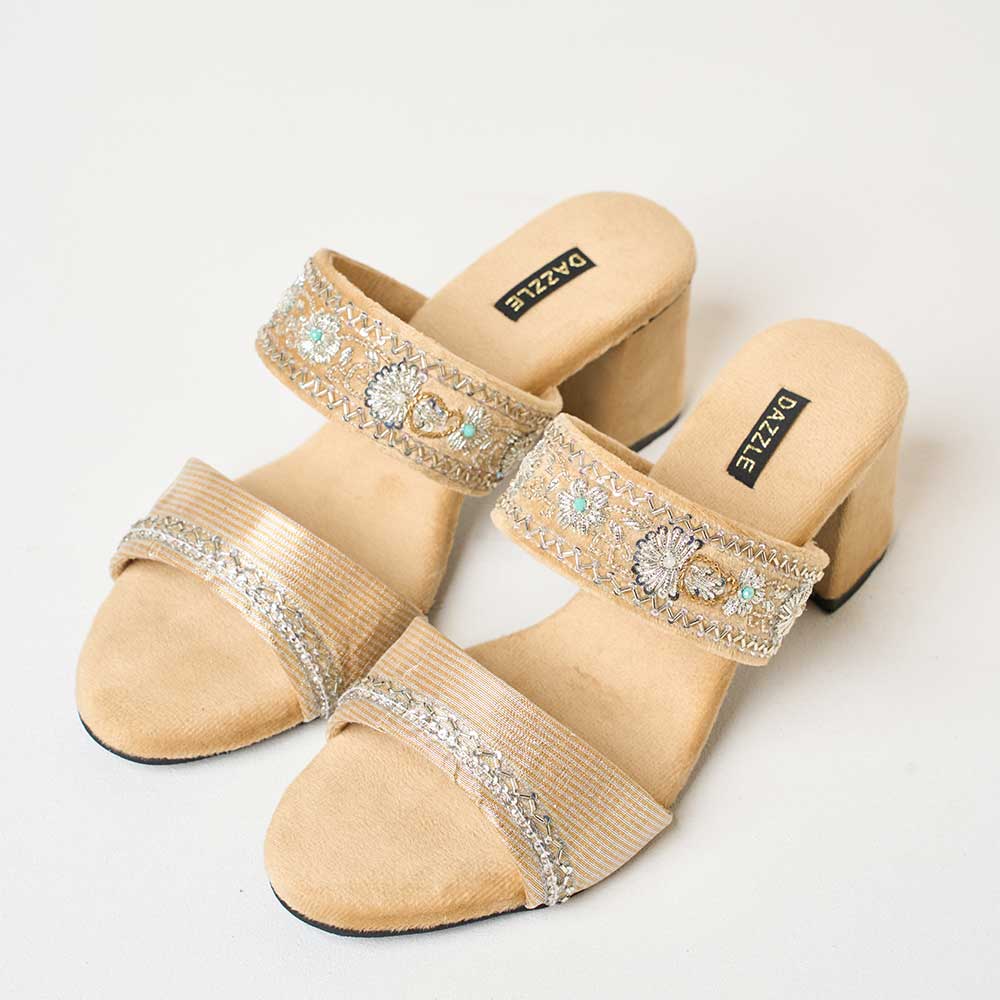 Nura - Dazzle by Sarah