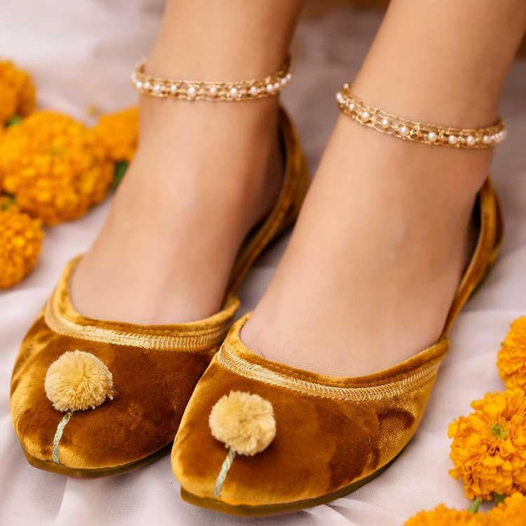 Sabaaq (Beige) - Dazzle by Sarah