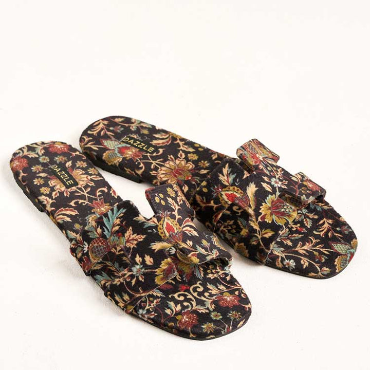 Dusty Floral - Dazzle by Sarah