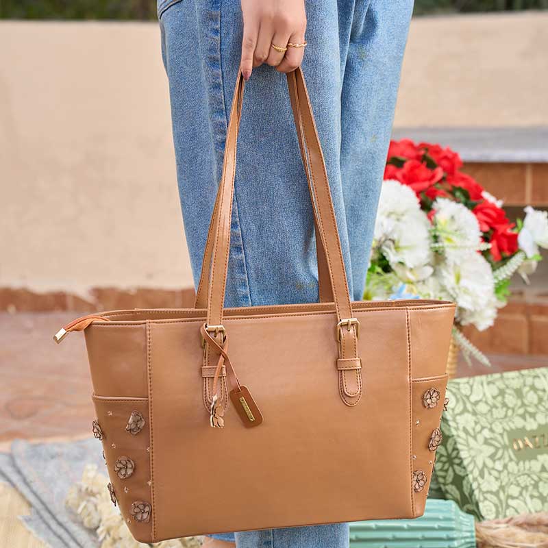Burnt Flower - Dazzle by Sarah