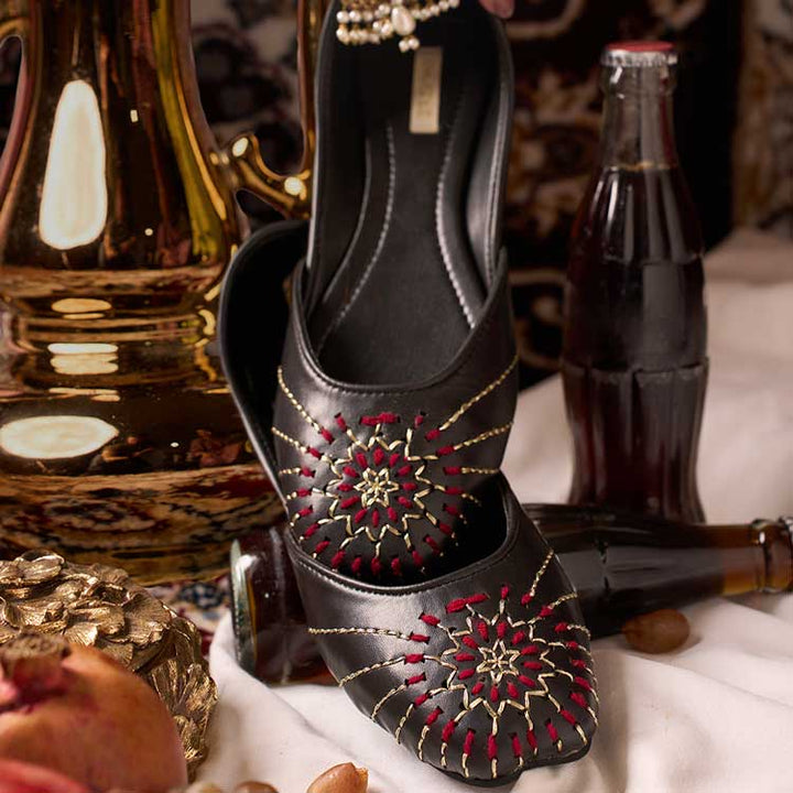 Rawaangi - Dazzle by Sarah