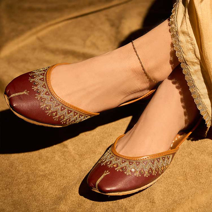 Nazrooh (Maroon) - Dazzle by Sarah