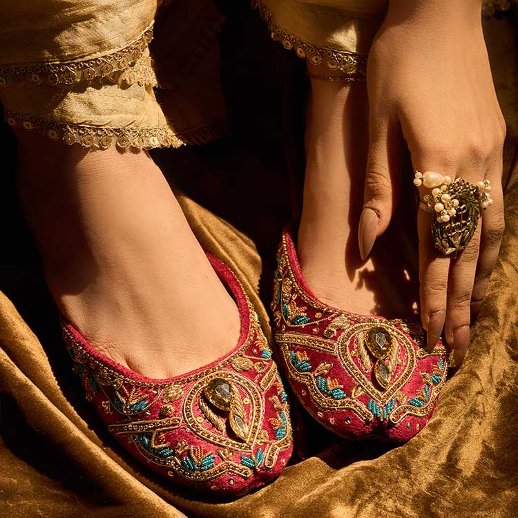 Sadaf (Maroon) - Dazzle by Sarah