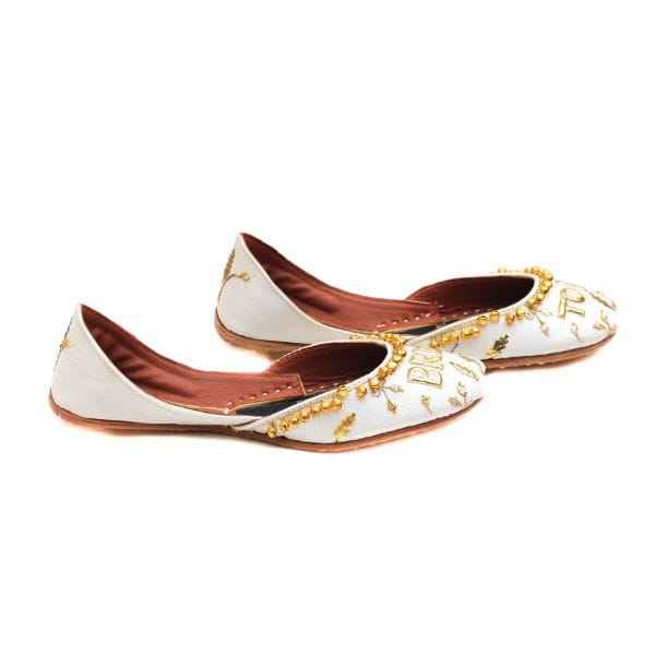 Bride to-be Juttis