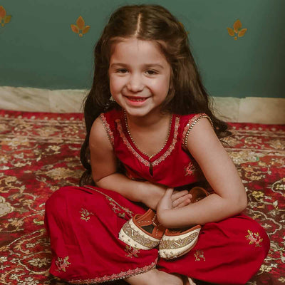 Adele - Kids-Khussa-kolhapuri-dazzle-by-sarah